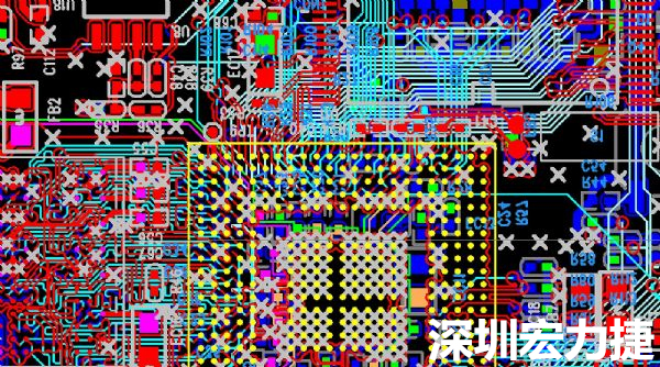 使用HDI布線輔助設(shè)計(jì)工具，可加速設(shè)計(jì)方案線路布設(shè)，同時(shí)可在生產(chǎn)前先利用軟件模擬找出設(shè)計(jì)問題。