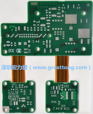 FPCB可作為多片功能載板的連接軟式板材。